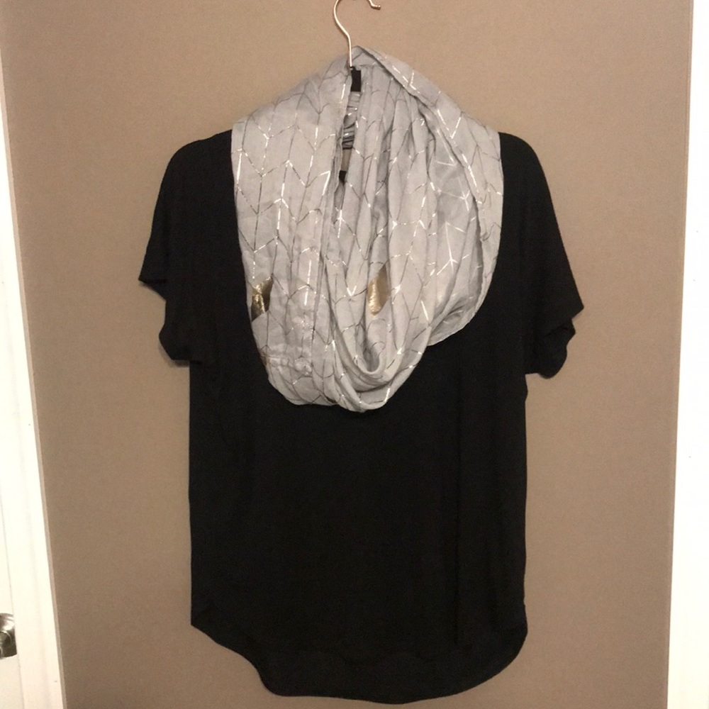 Infinity scarf